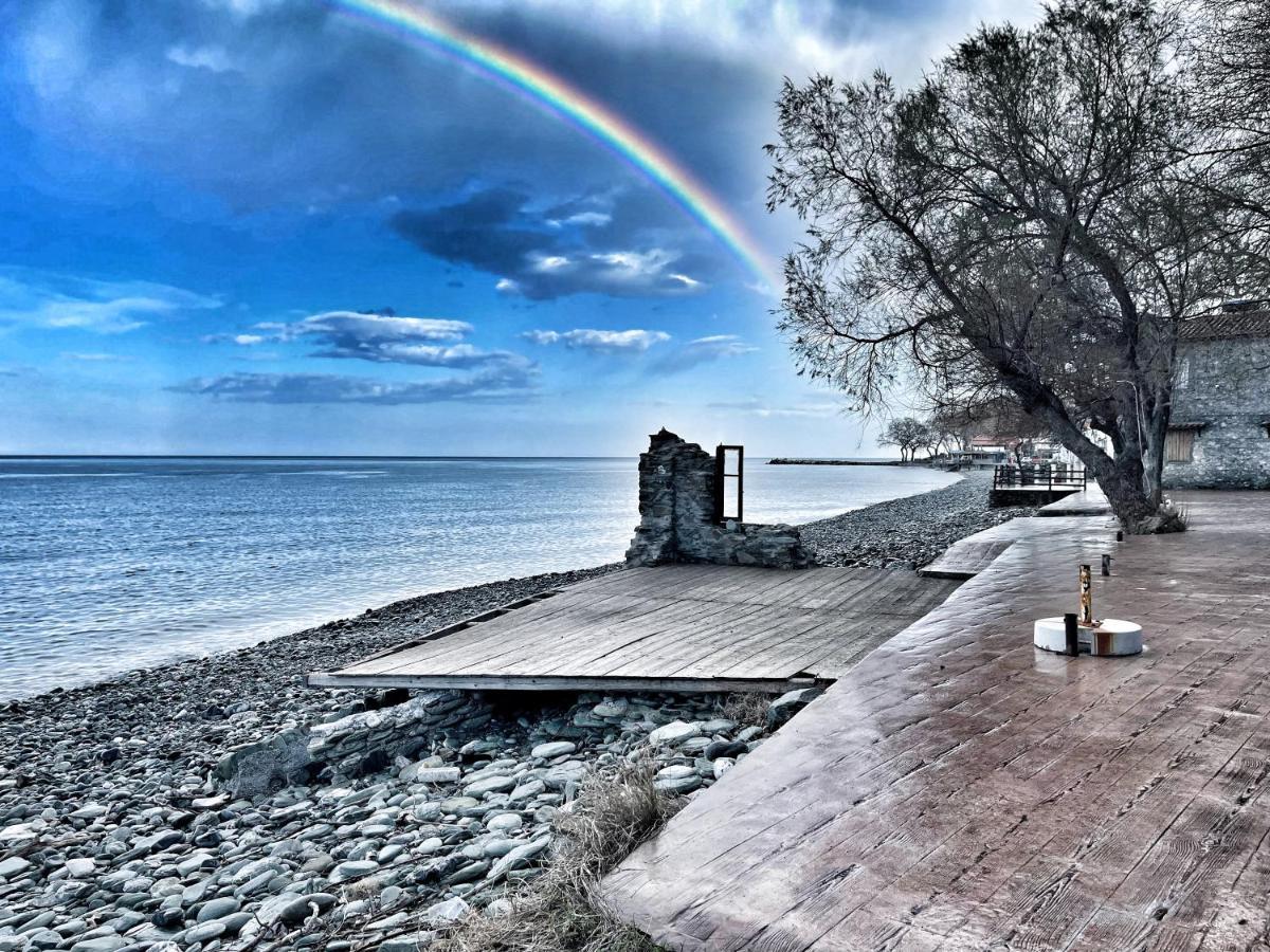 Hotel Kókkinon Nerón Екстериор снимка