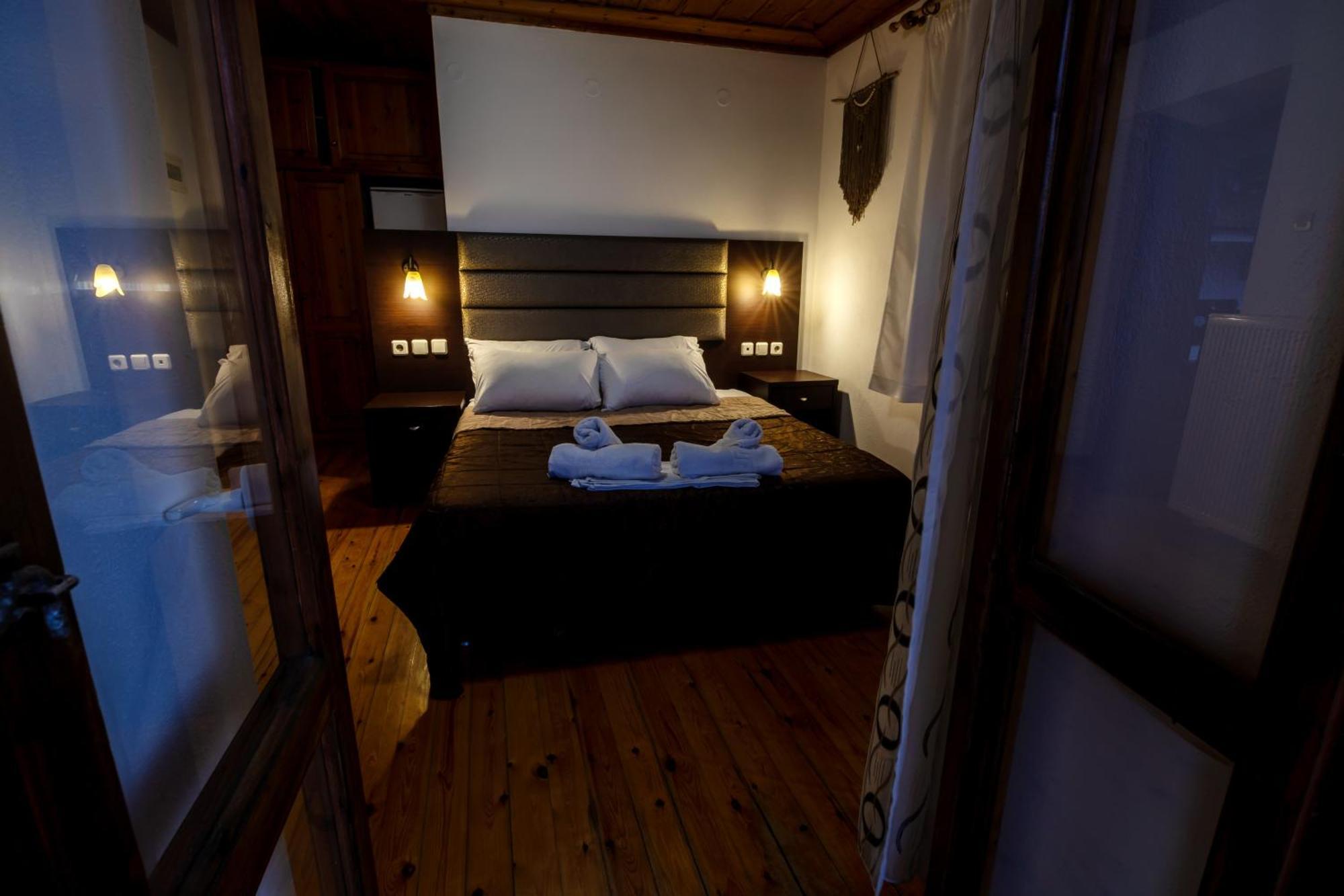 Hotel Kókkinon Nerón Екстериор снимка