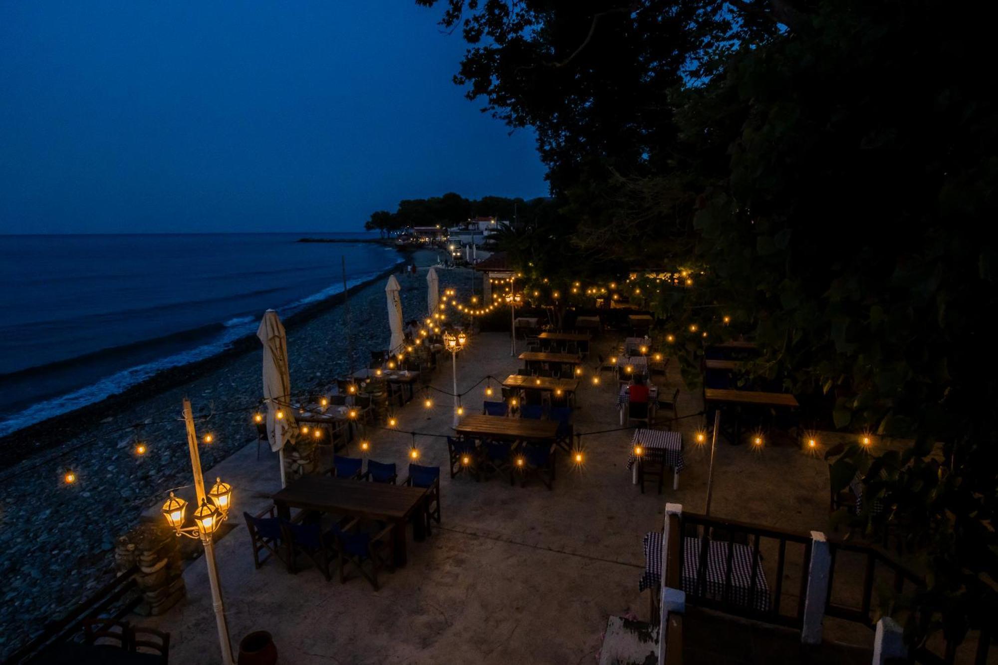 Hotel Kókkinon Nerón Екстериор снимка