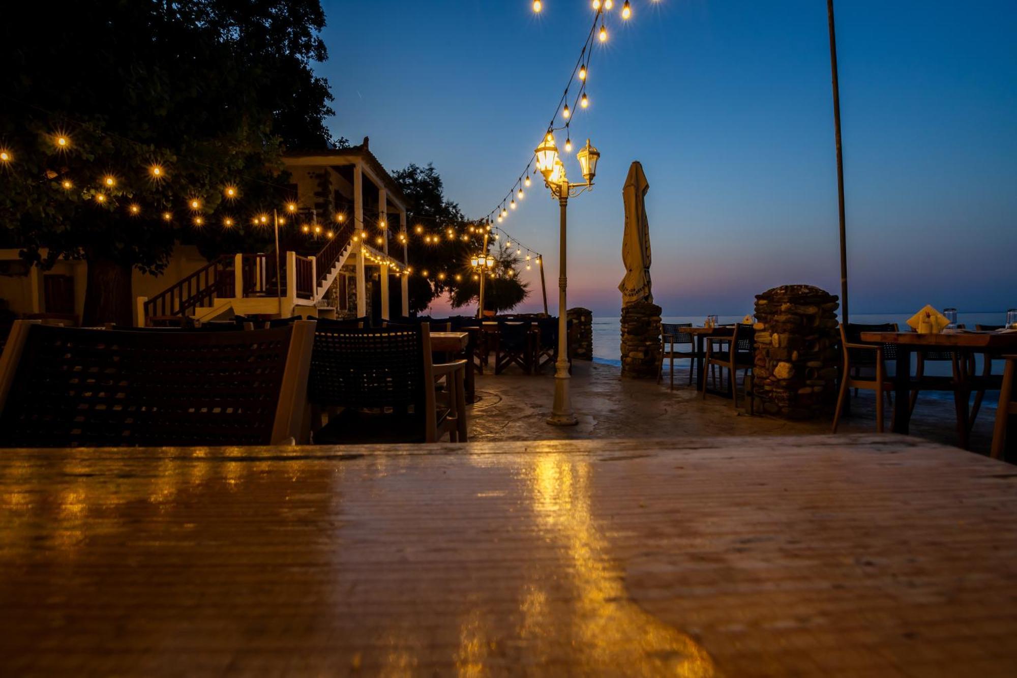 Hotel Kókkinon Nerón Екстериор снимка